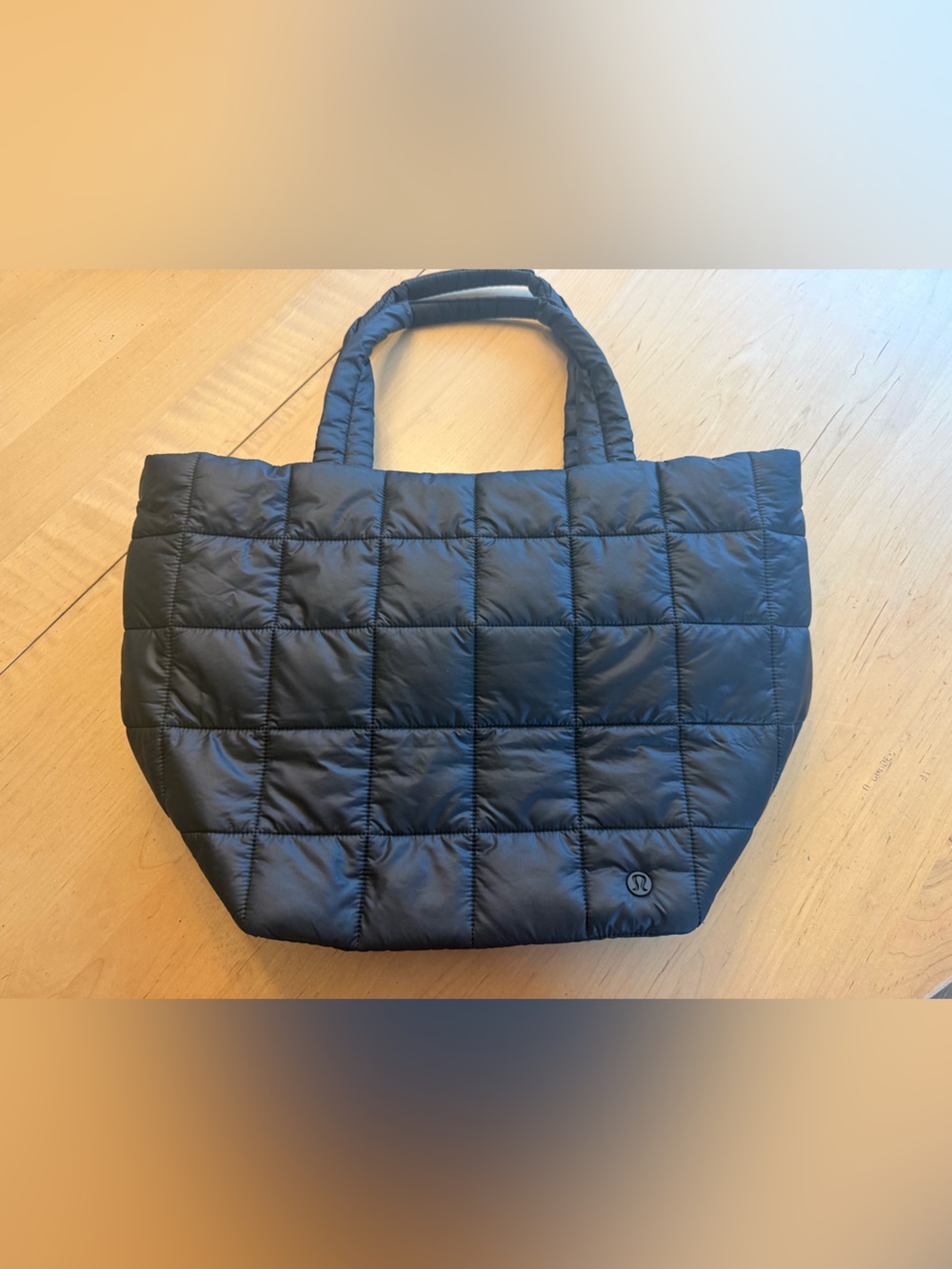 Quilted Puffer Tote Bag - Black - Lululemon 26 L tote- Like New
